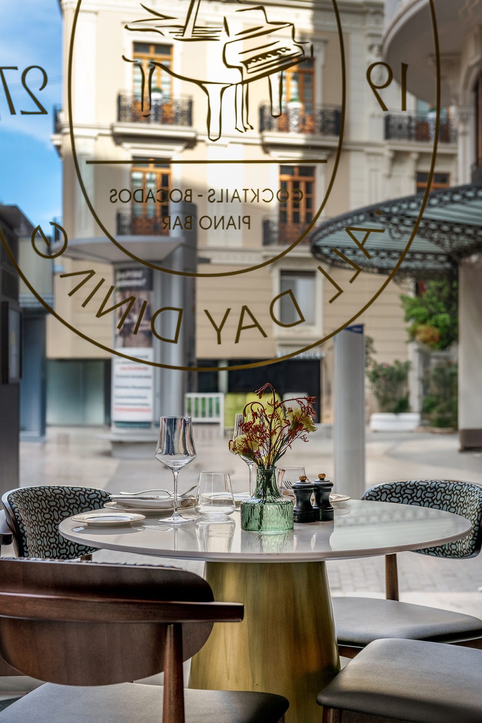 grand hotel centenari valencia con estilo art deco