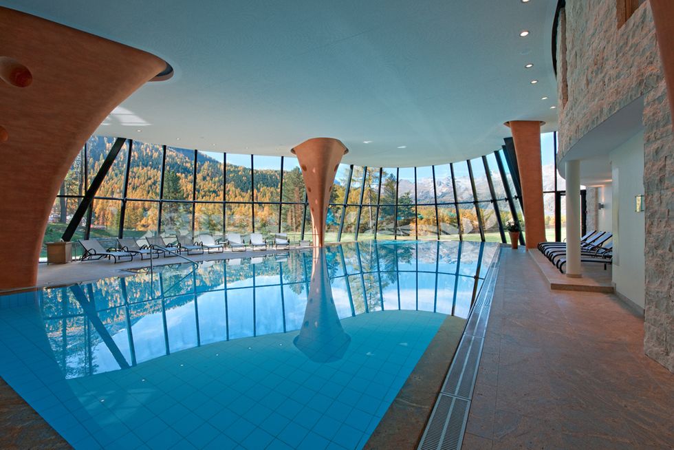 Swimming pool, Leisure centre, Property, Building, Leisure, Architecture, Real estate, Resort, Hotel, Room, 