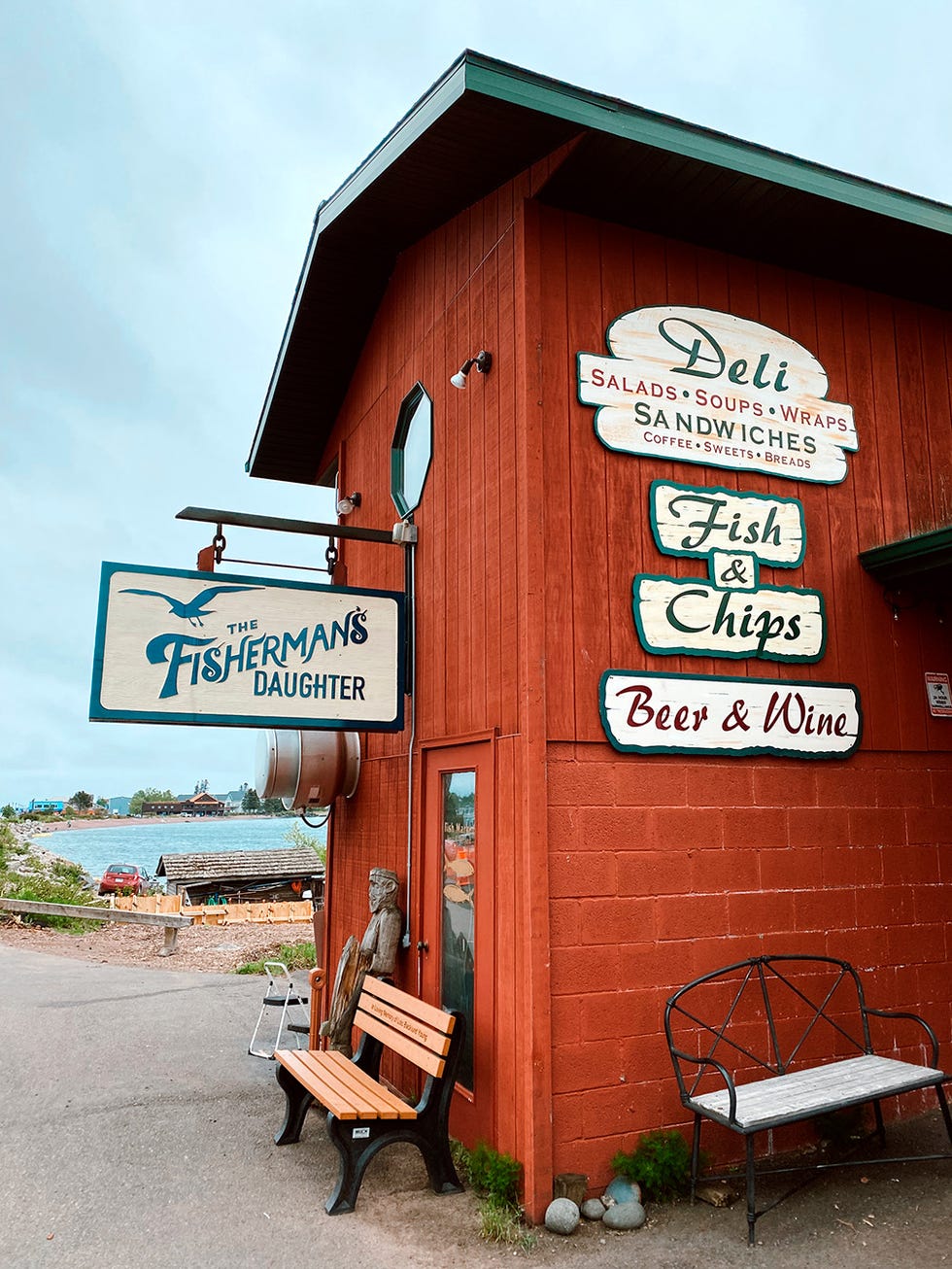 fishermans daughter restaurant in grand marais minnesota