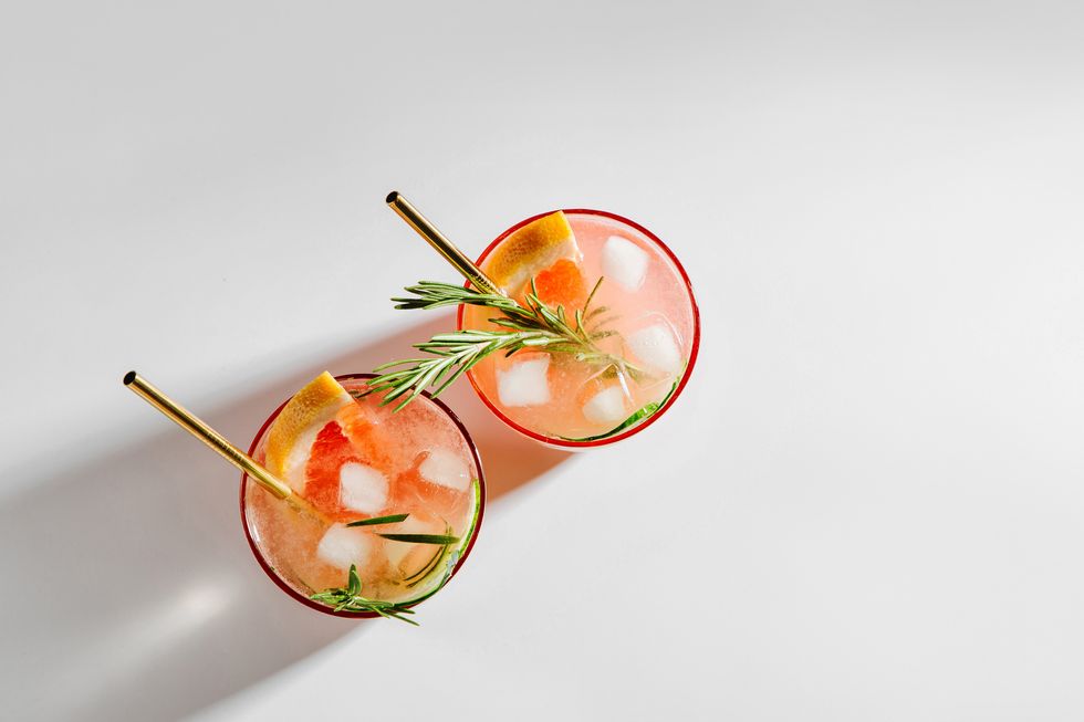 A Roundup of Cocktail and Recipe Builders