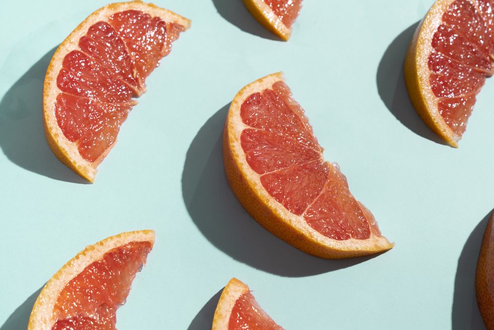 pomelo, 30 alimentos ricos en vitamina c que incluir en tu dieta