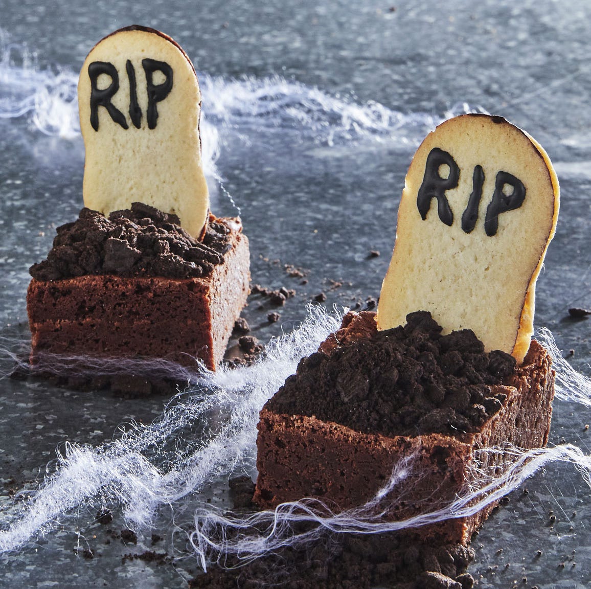 graveyard brownies