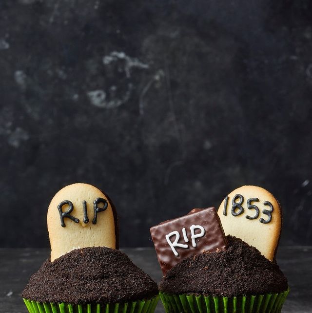 40 Cute Halloween Cupcake Recipes - Cupcake Ideas for Halloween