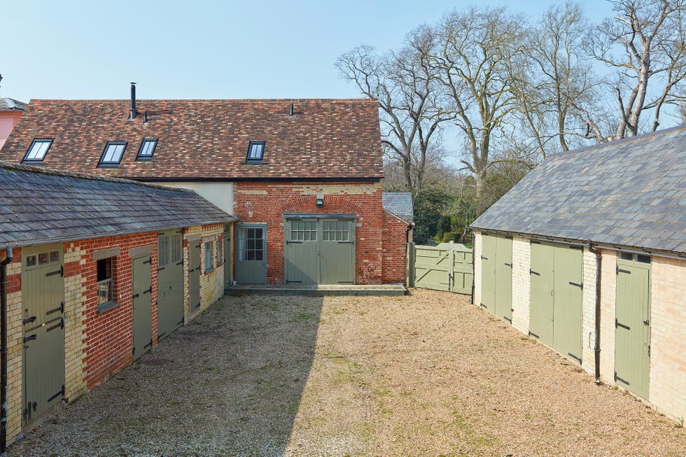 Pink Period Property In Great Abington, Cambridgeshire For Sale