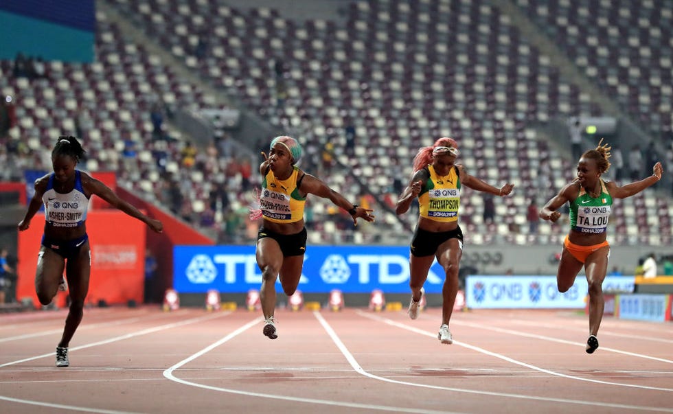 dina asher smith, shelly ann fraser pryce, elaine thompson y marie josee ta lou en la final de 100 metros de doha 2019