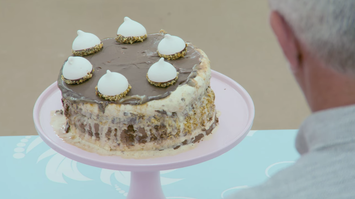 preview for Briony May bakes a flourless Chocolate tart cake | Good Housekeeping UK