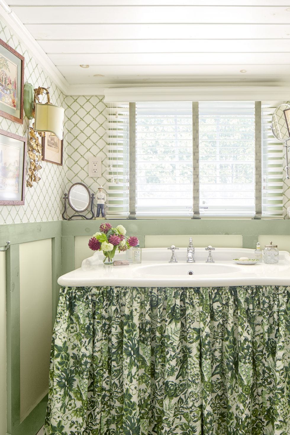 green bathroom ideas max kimbee