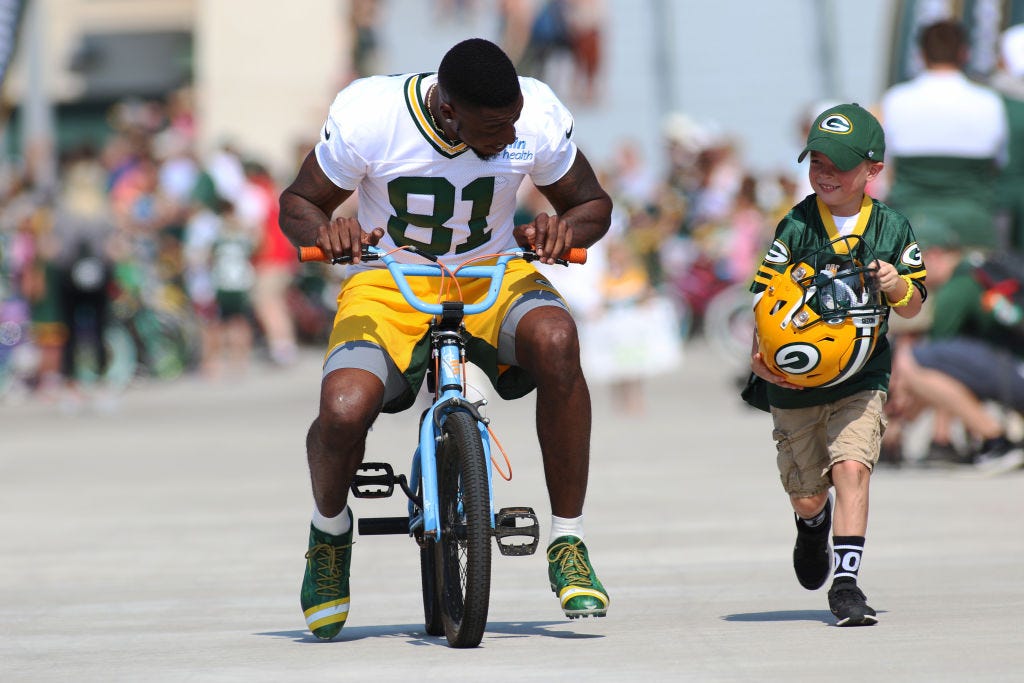 Throwback Thursday: Packers continue bike tradition at '23