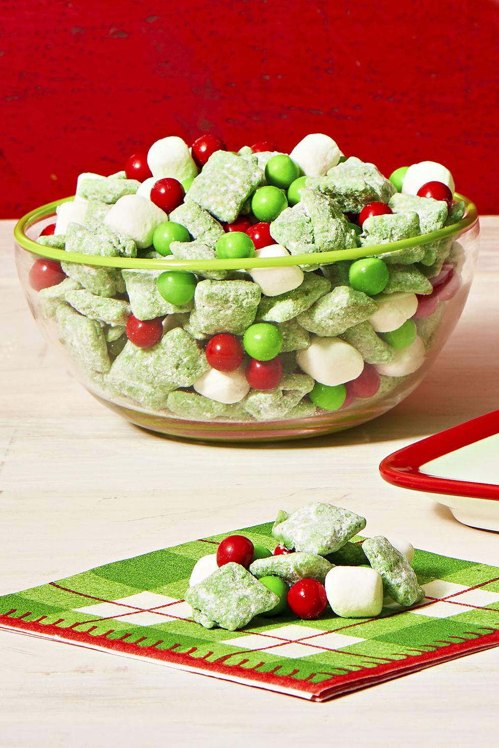 35+ Best Grinch Movie Night Snacks for a Family Party