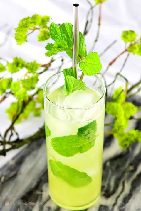 green cocktails pineapple mojito