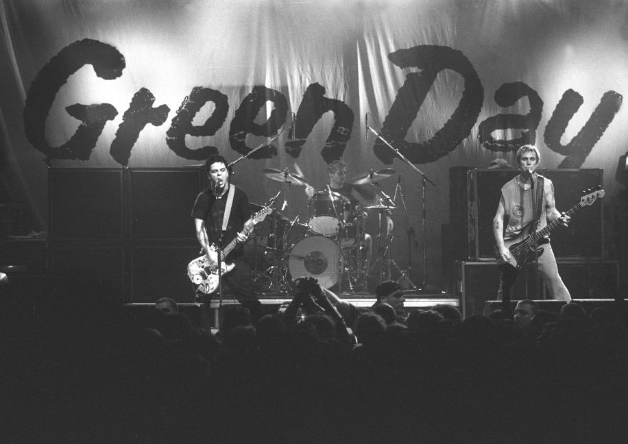 green day performing in concert
