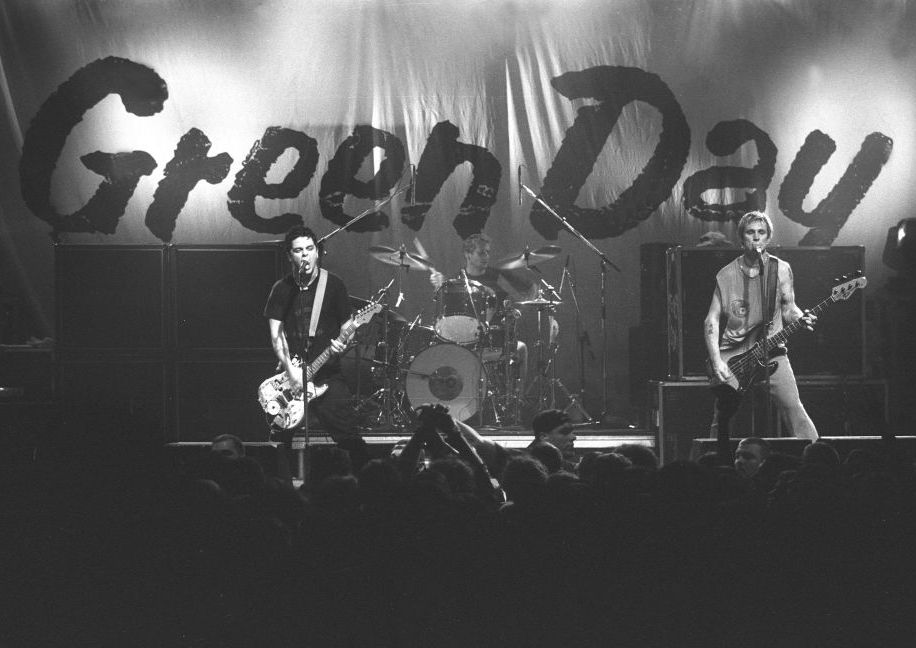 green day performing in concert