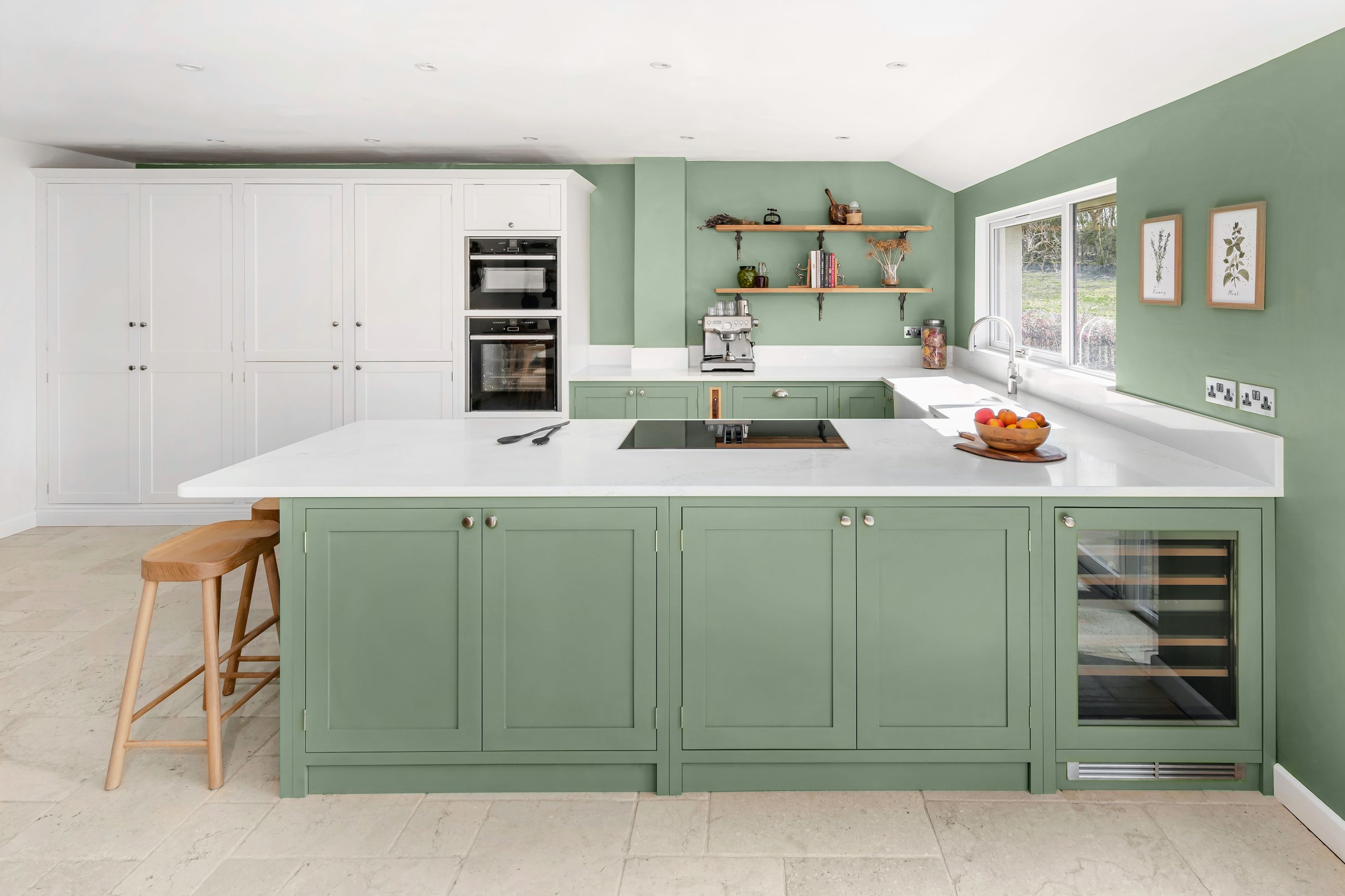 Green Kitchens - 29 Inspiring Green Kitchen Ideas