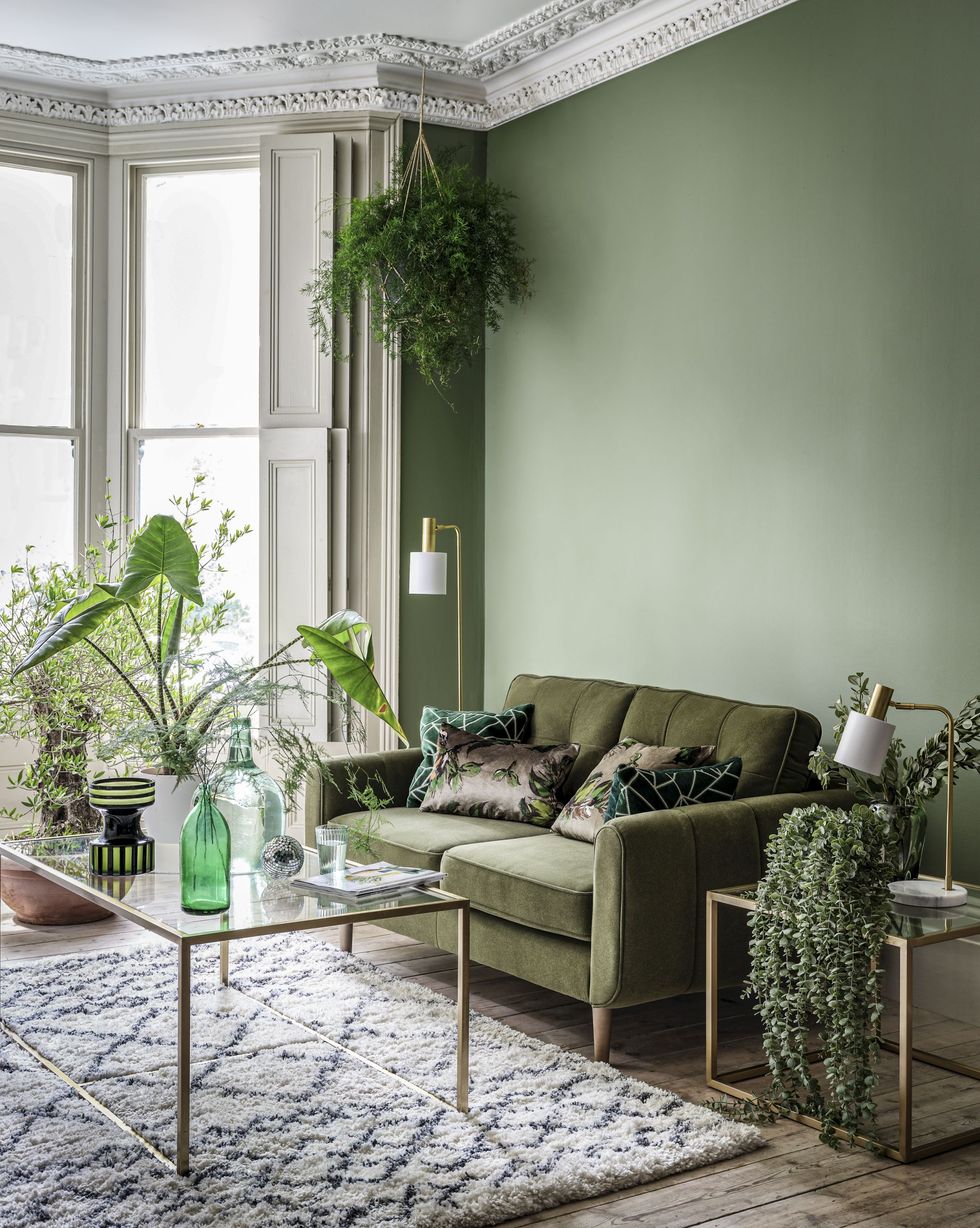 Green Living Room 21 Inspiring