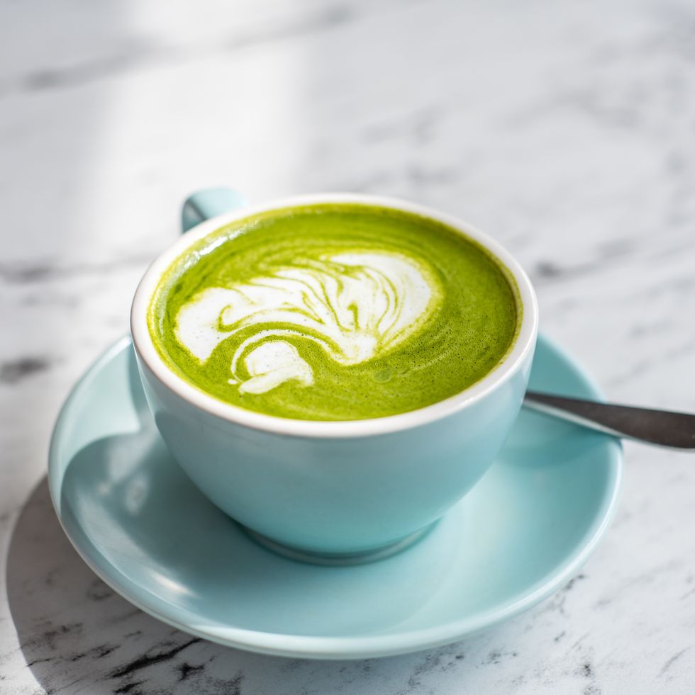 green matcha latte