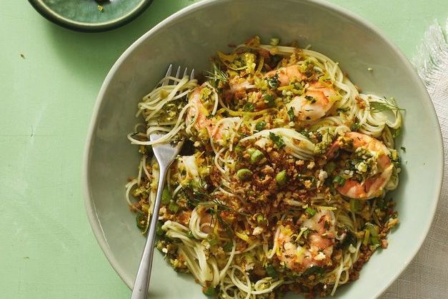 green olive shrimp pasta