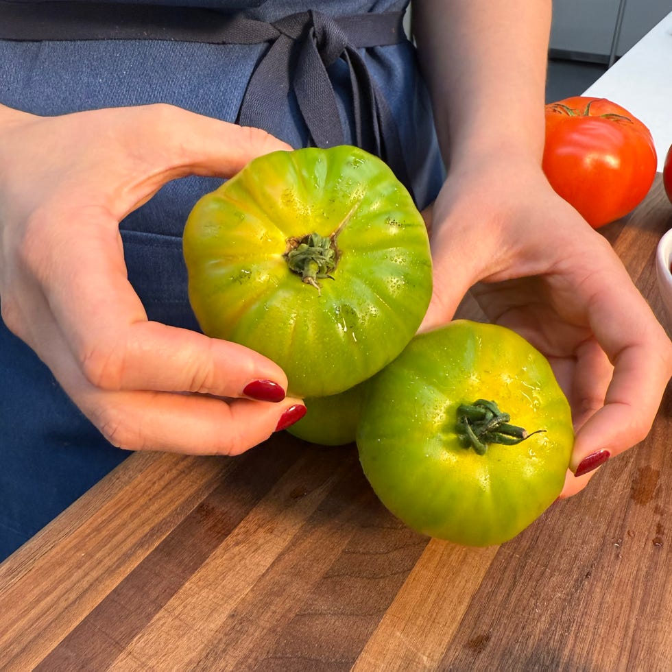 types of tomatoes