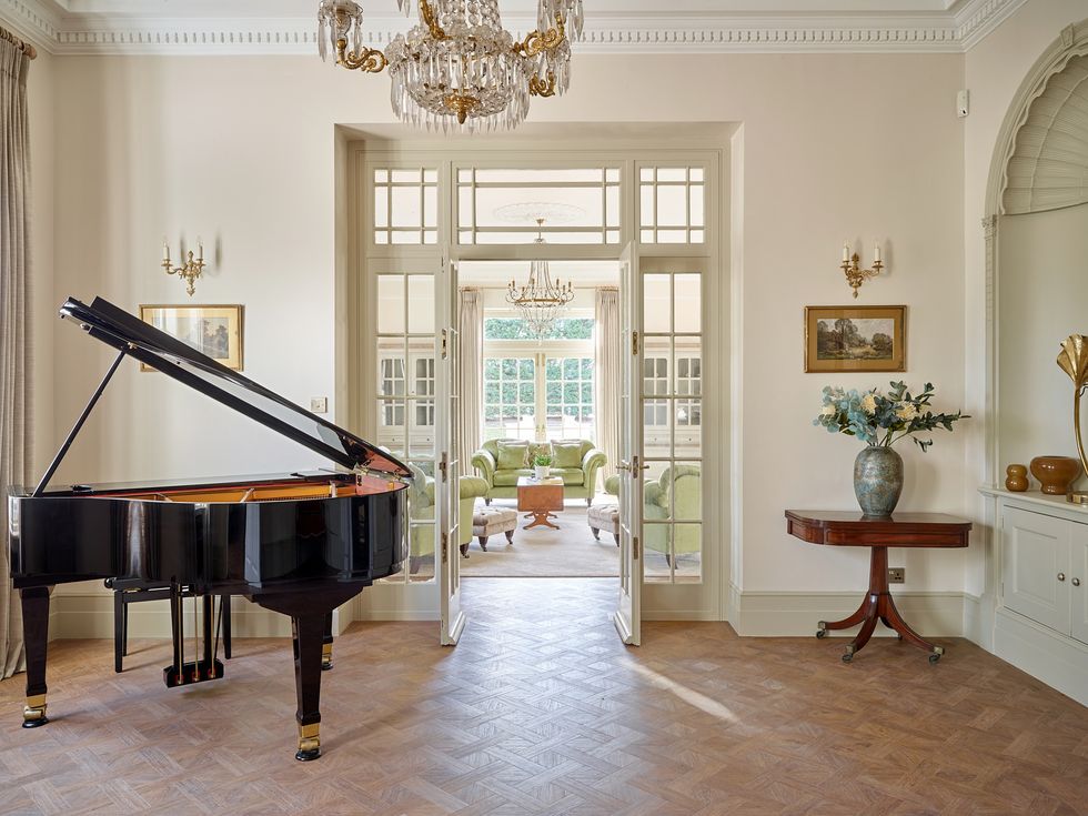 a piano in the white house in essex