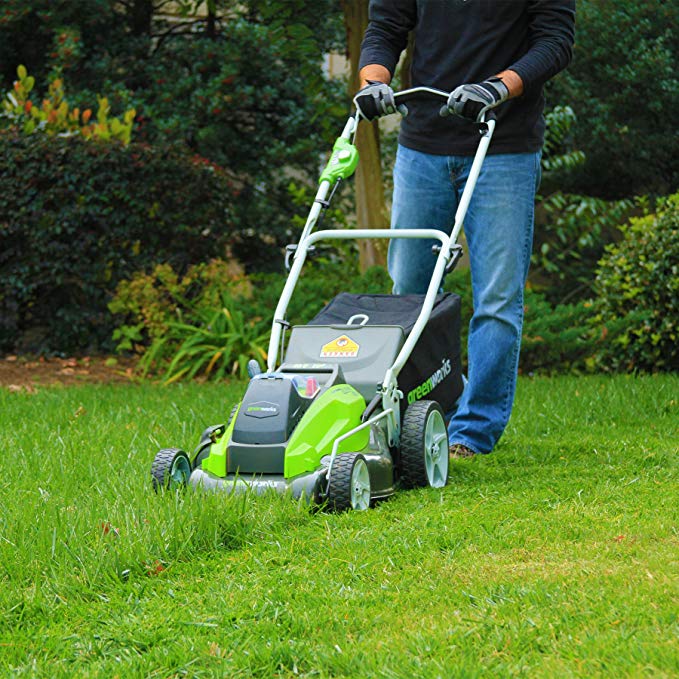 We Tested the Eco-Friendly Greenworks 25022 Lawn Mower