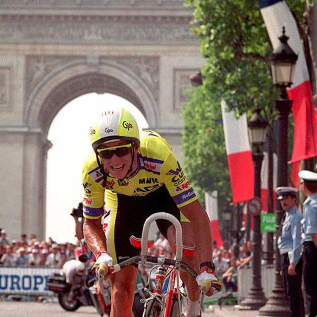 Greg LeMond of the US rides on the Champs Elysees