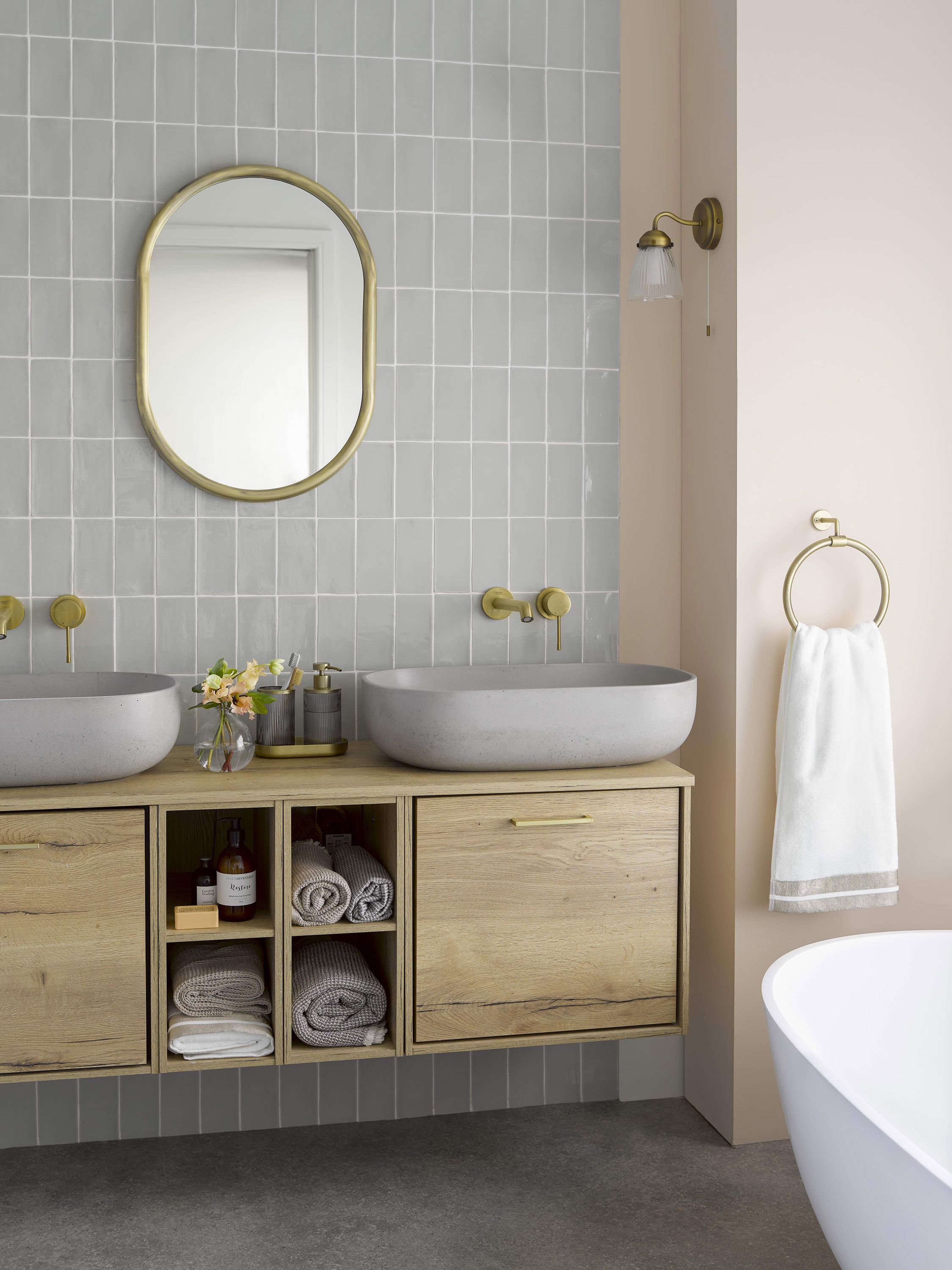 10 Bathroom Wall Ideas That Will Rejuvenate Your Space
