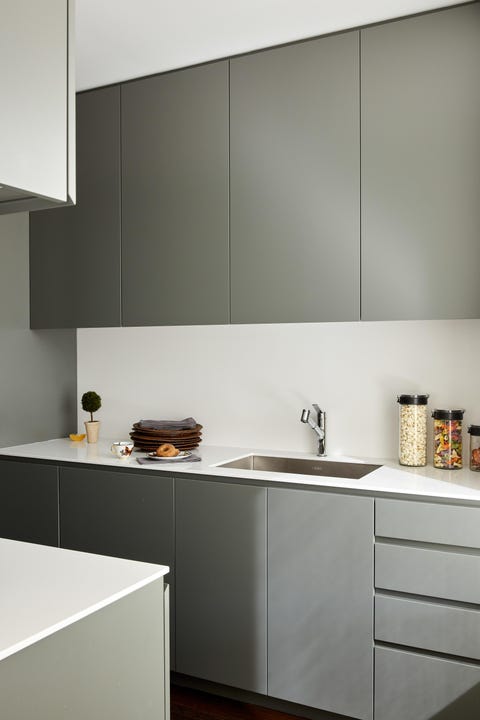 33 Sophisticated Gray Kitchen Ideas - Chic Gray Kitchens