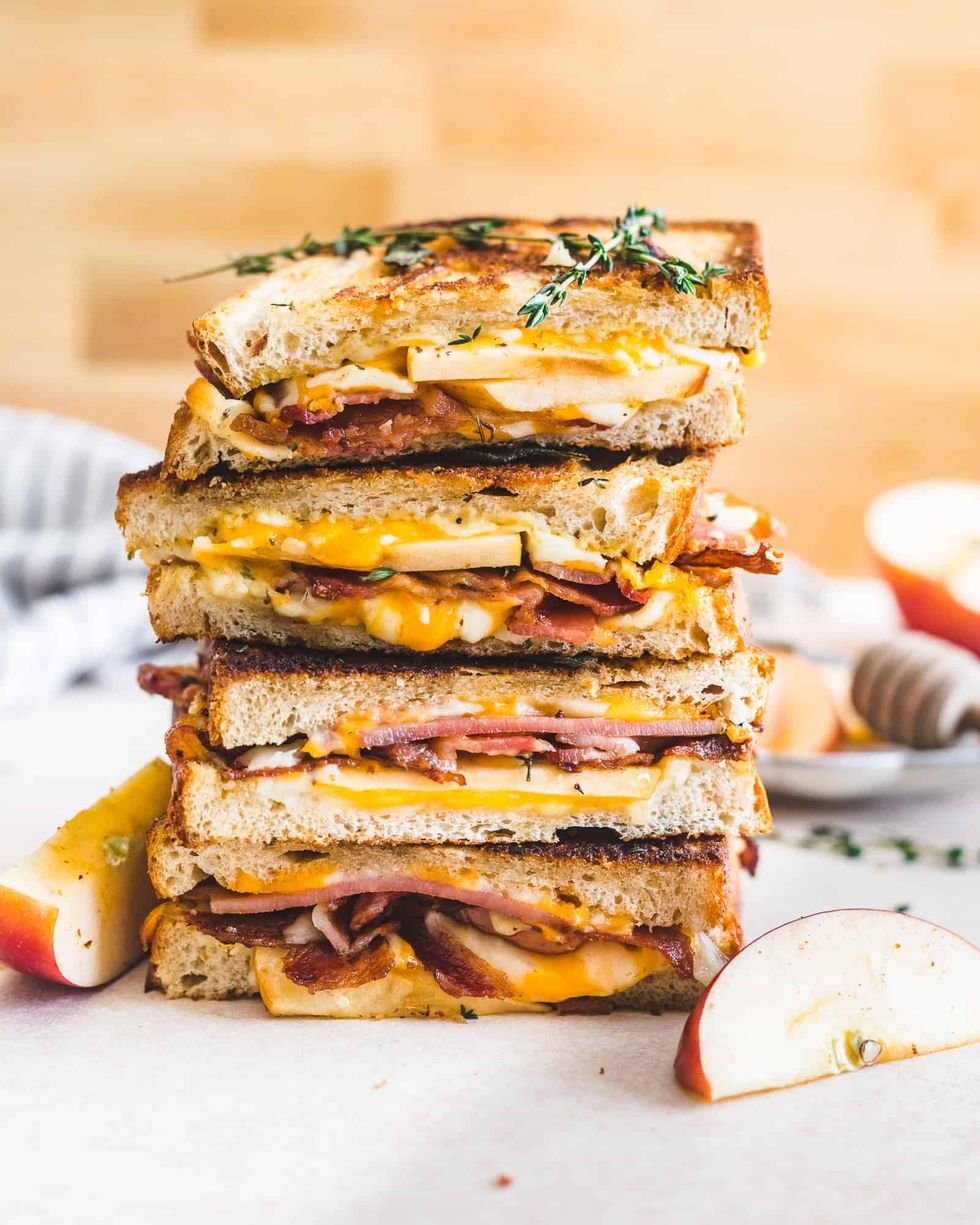 apple bacon cheddar grilled cheese