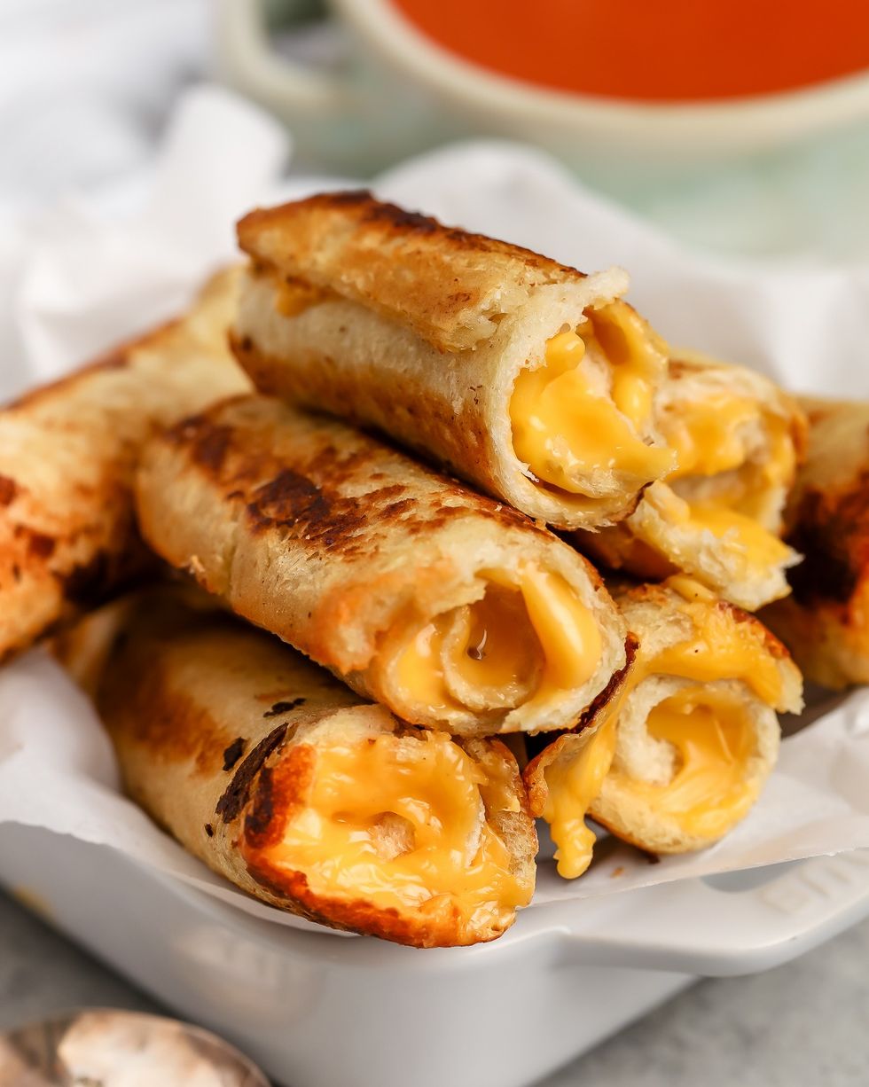 grilled cheese roll ups