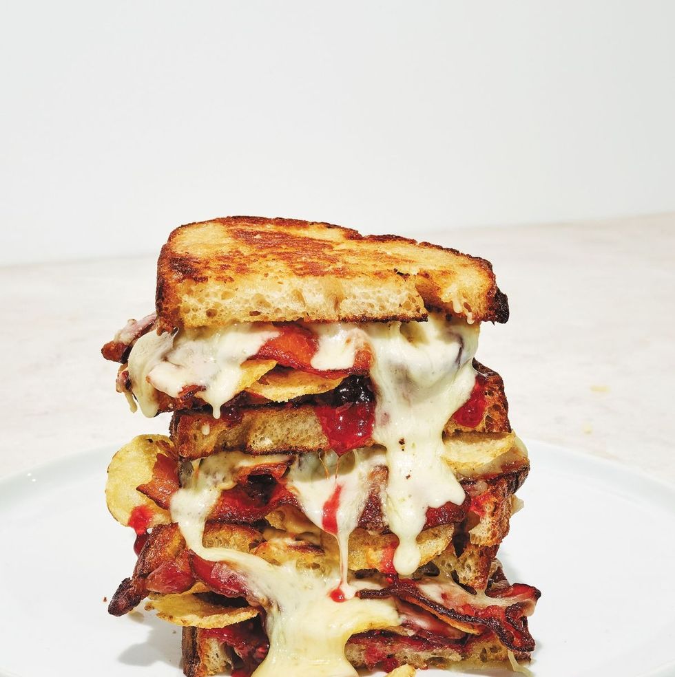Everything Cheddar Tomato Bacon Grilled Cheese. - Half Baked Harvest