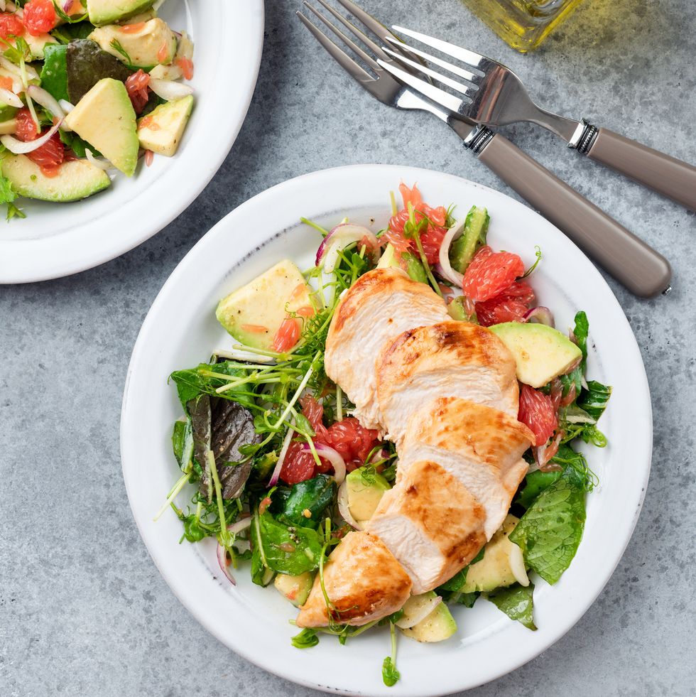 grilled chicken breast salad with avocado and grapefruit