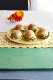 grilled chicken sliders recipe
