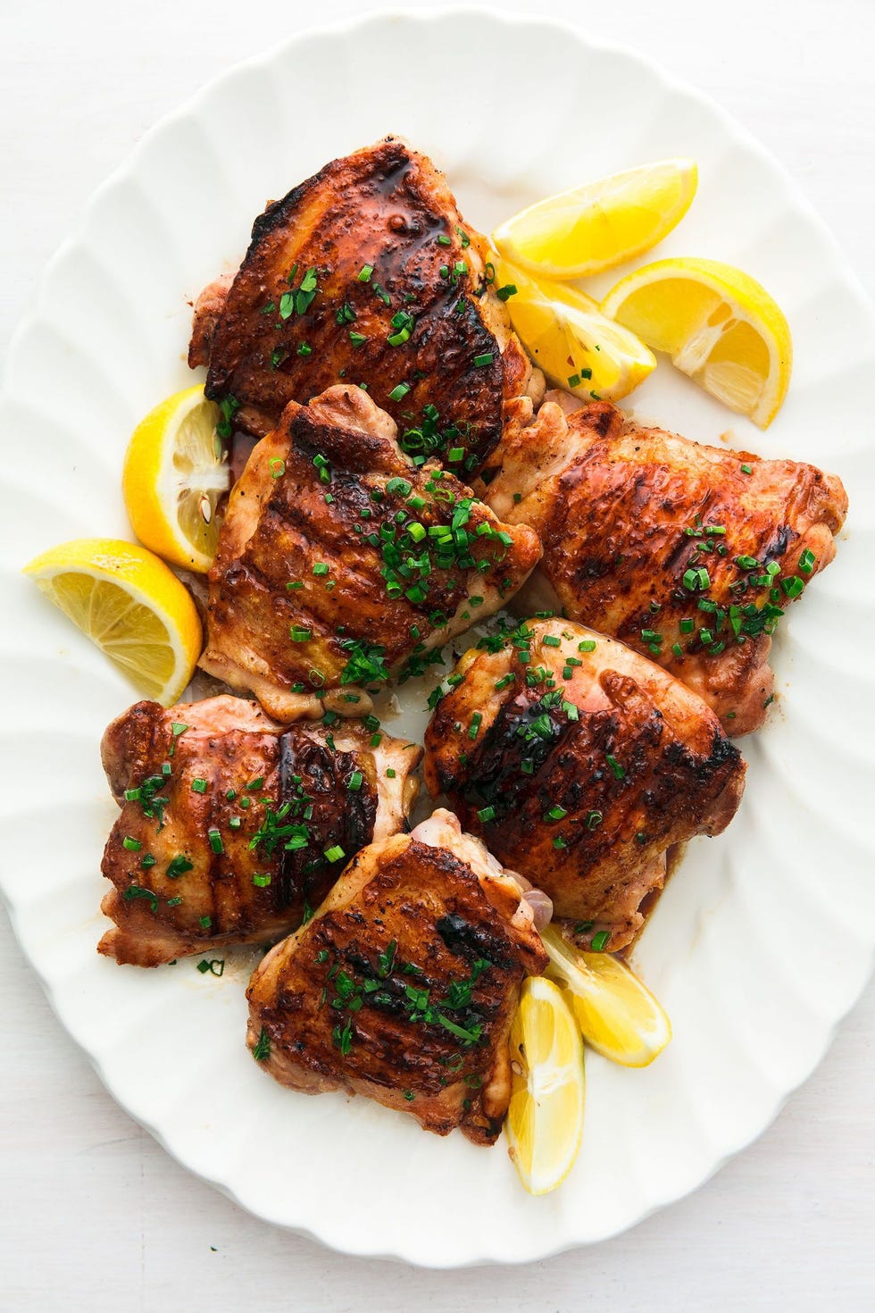 grilled chicken thighs horizontal