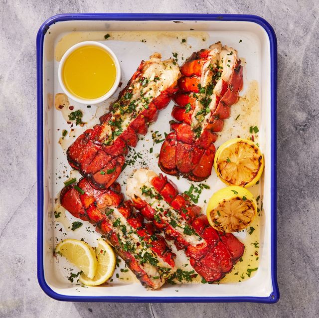https://hips.hearstapps.com/hmg-prod/images/grilled-lobster-tails2-1655321915.jpeg?crop=0.738xw:1.00xh;0.132xw,0&resize=640:*