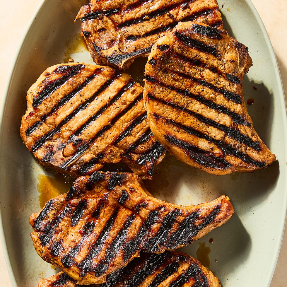 Grilled Pork Chops with Sweet and Spicy Glaze