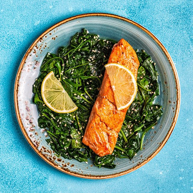 Grilled salmon with spinach