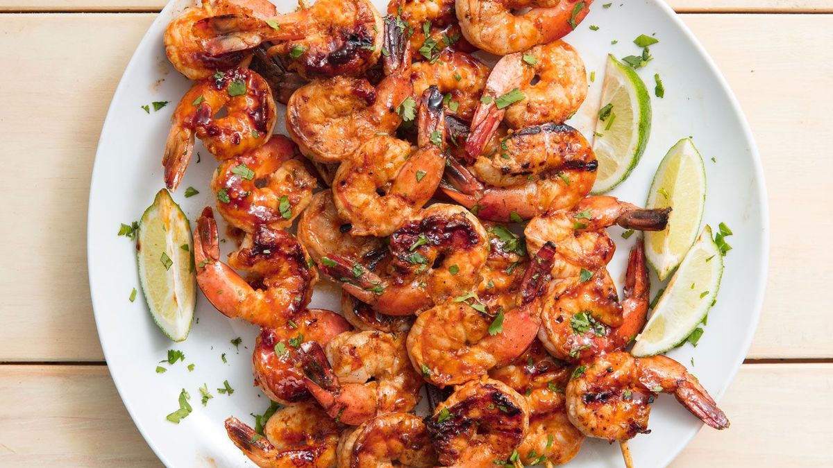 preview for This Sweet & Spicy Grilled Shrimp Is The Perfect Quick Dinner