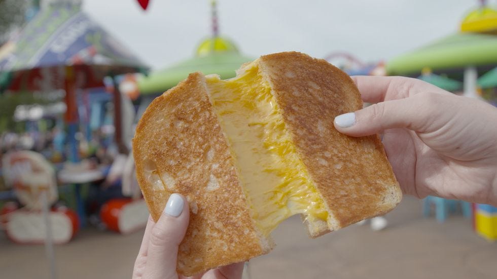 Food, Sliced bread, Junk food, Dish, Cuisine, Breakfast, Egg sandwich, Baked goods, Toast, Ingredient, 