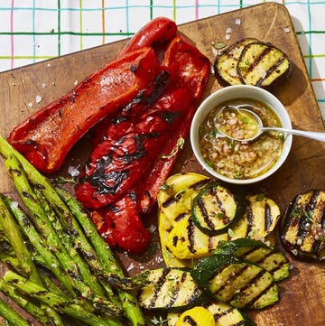 Grilled Veggies with Honey-Thyme Vinaigrette grilled veggies with honey thyme vinaigrette