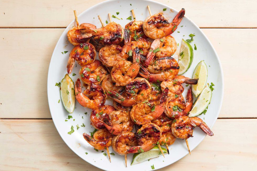 Best Grilled Shrimp Recipe: Easy & Homemade 2023 - AtOnce