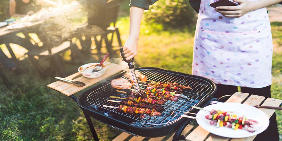 9 Best Grilling Accessories to Simplify Your Outdoor Cooking