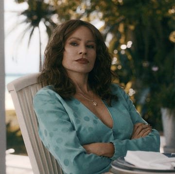 sofia vergara crossing her arms while playing griselda blanco in a scene from the netflix series griselda