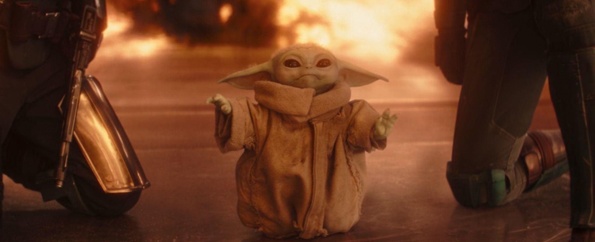 https://hips.hearstapps.com/hmg-prod/images/grogu-baby-yoda-the-mandalorian-s3-643ff7f3e3356.jpg