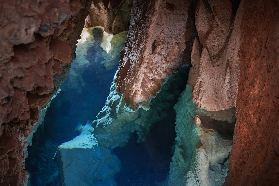 grotta giusti interno grotta