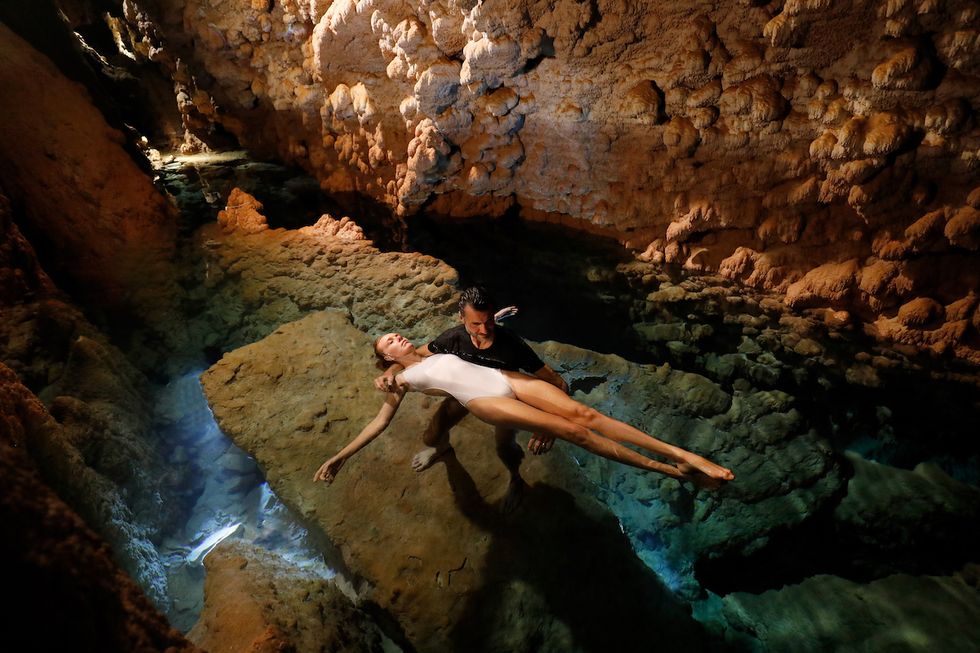 grotta giusti spa floating