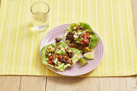 taco lettuce cups on pink plate