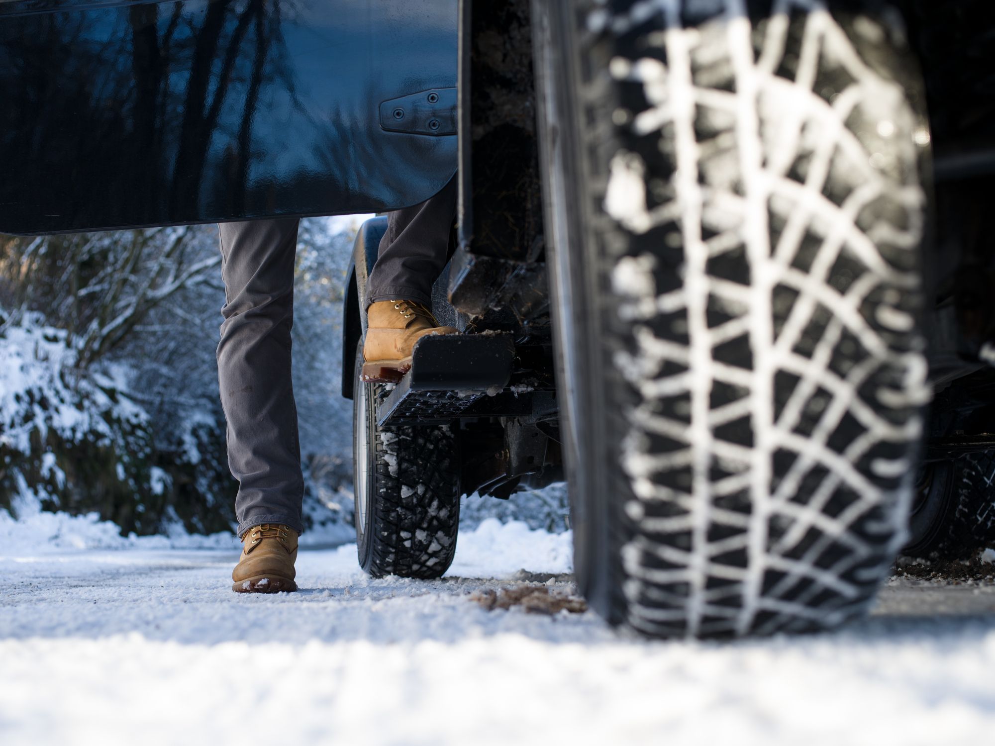 All Season Tires vs. Snow Tires | Can You Use All Season Tires in the Snow?
