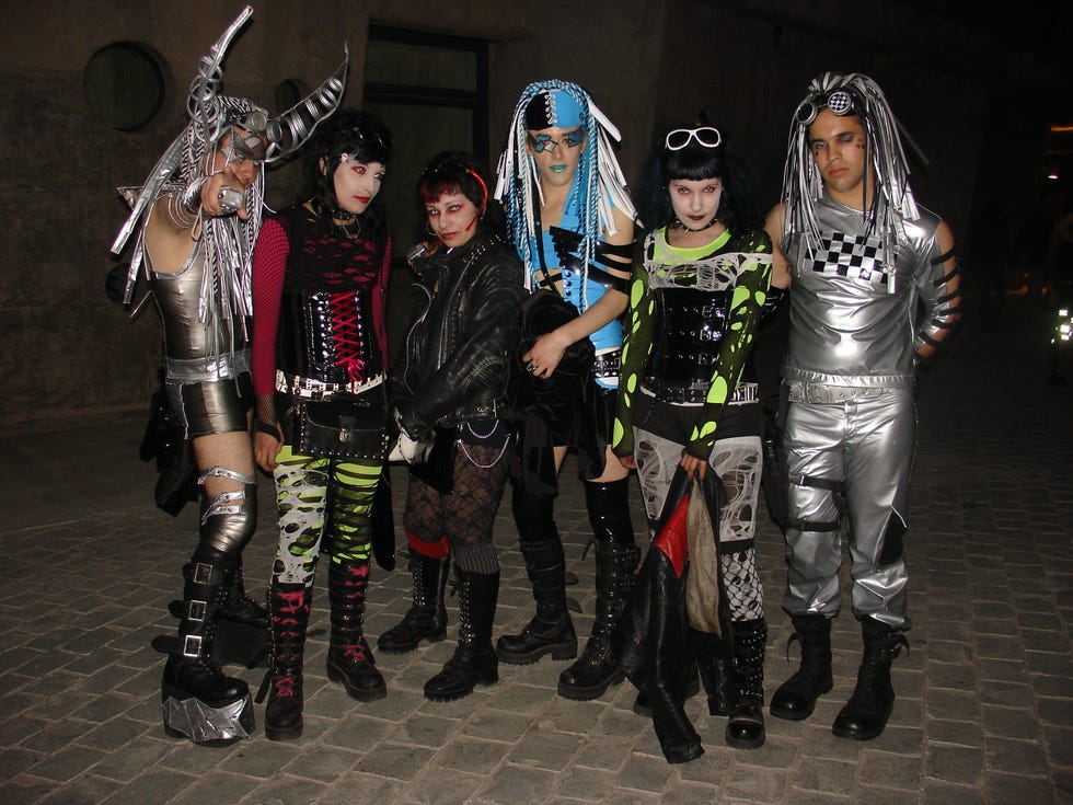 alta moda cyberpunk