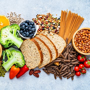 group of food with high content of dietary fiber arranged side by side