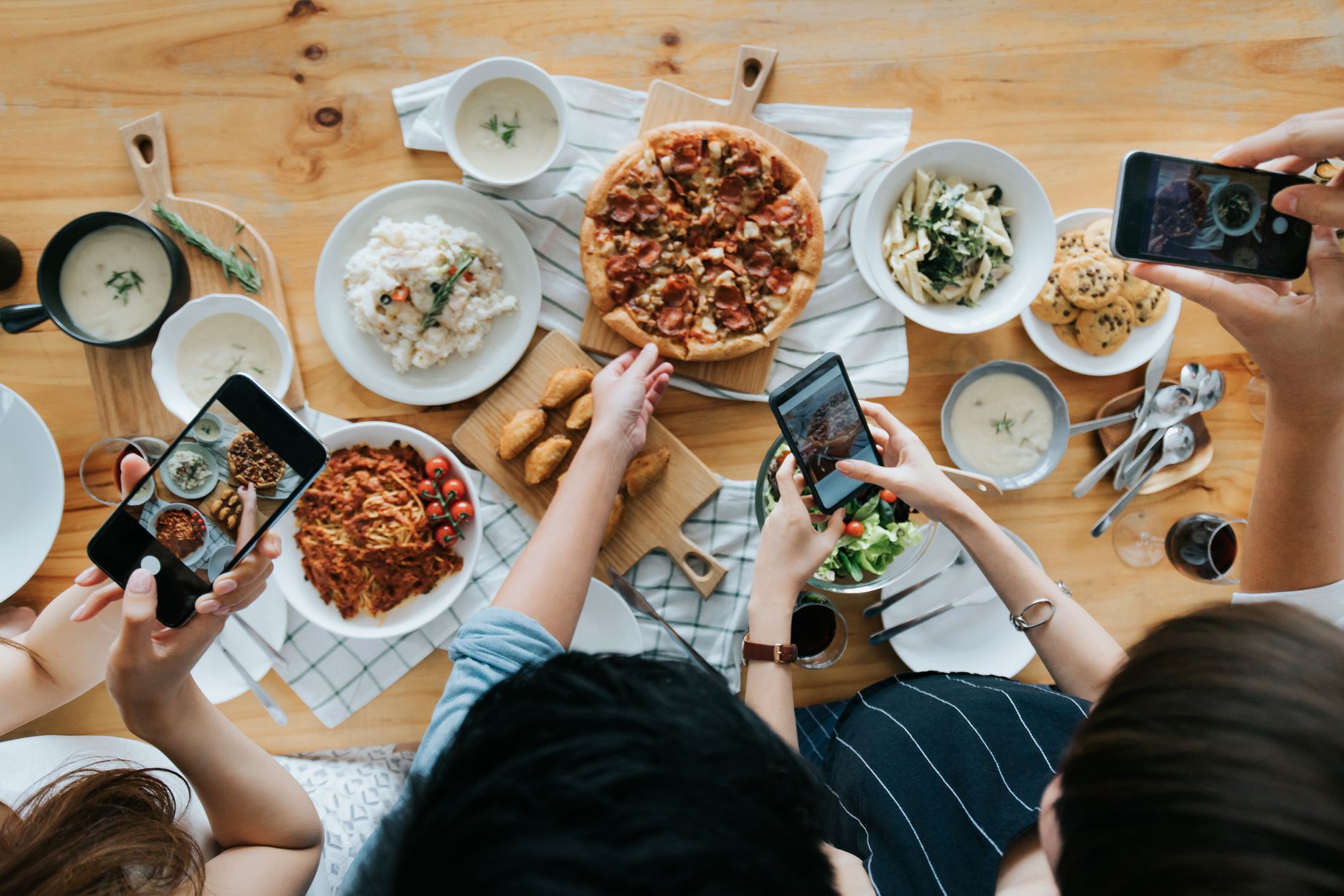 Tutto quello che non sapete di Cooker Girl. La food creator più famosa  d'Italia si racconta (mentre fa i biscotti) 