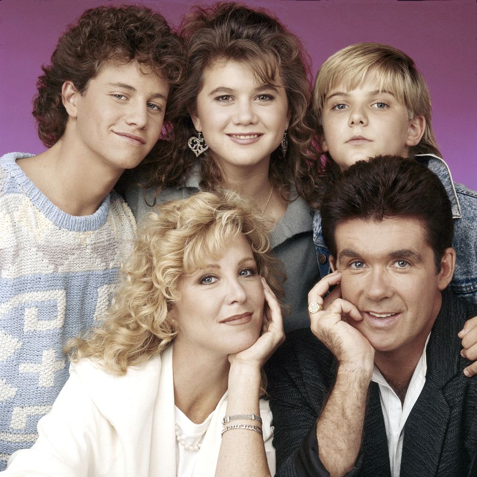 united states   october 14  growing pains   cast gallery   season three   101487, kirk cameron mike, joanna kerns maggie, tracey gold carol, jeremy miller ben, alan thicke jason,  photo by walt disney television via getty images photo archiveswalt disney television via getty images
